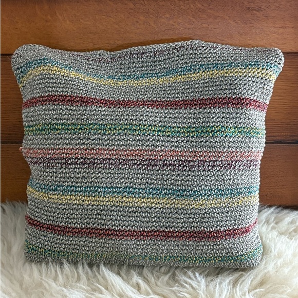 The Sak Green Crochet Knit Shoulder Bag - Picture 2 of 7